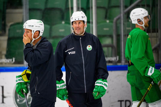 Tränare Cam Abbott och assisterande tränare Jan Larsson