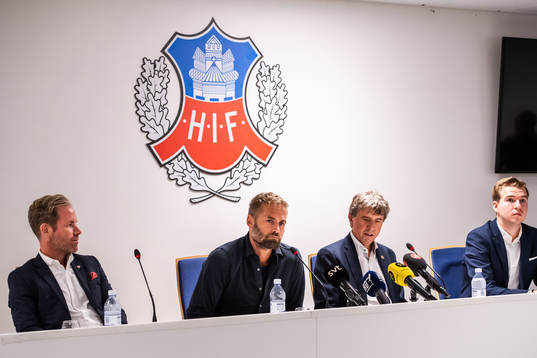 Administrativ chef Robin Lundgren, Olof Mellberg som
