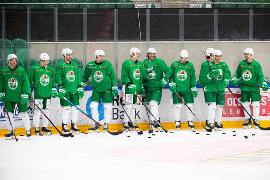 Spelarna ställer upp