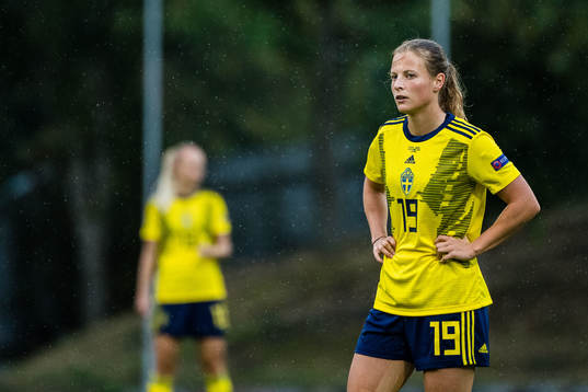 Anna Anvegård of Sweden looks dejected