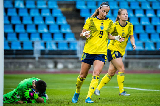 Kosovare Asllani of Sweden looks dejected