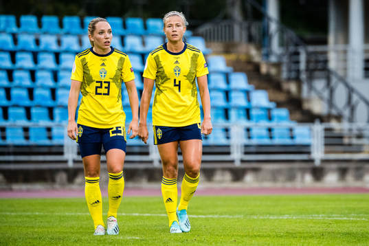Elin Rubensson and Hanna Glas of Sweden looks dejected