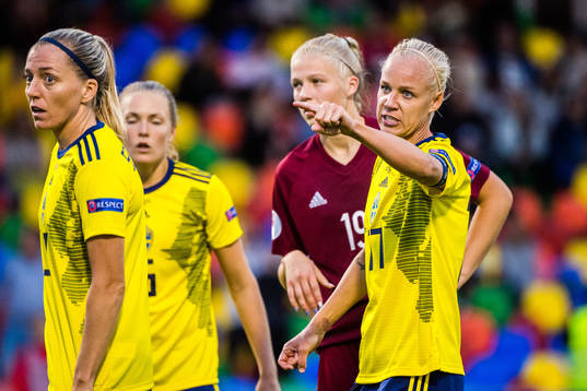Linda Sembrant and Caroline Seger of Sweden