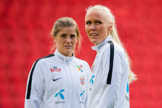Maren Mjelde and Maria Thorisdottir of Norway