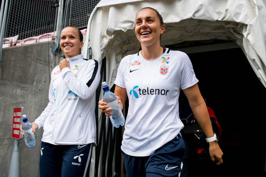 Guro Reiten and Vilde Bøe Risa of Norway
