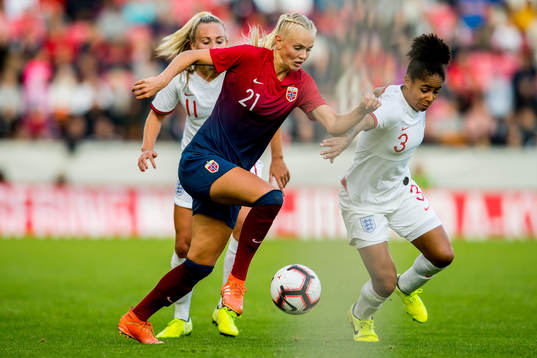 Karina Sævik of Norway and Demi Stokes of England