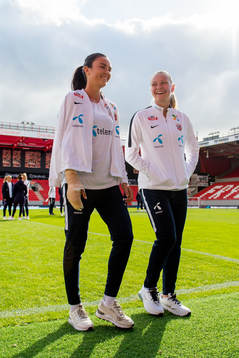 Ingrid Syrstad Engen and Frida Maanum of Norway