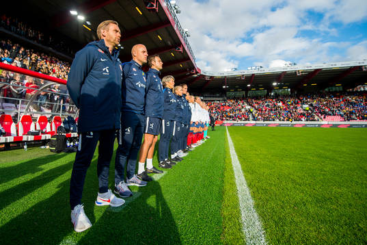 Martin Sjögren, head coach of Norway, Anders Jacobson,