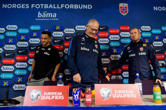 Omar Elabdellaoui of Norway, Lars Lagerbäck, head coach of