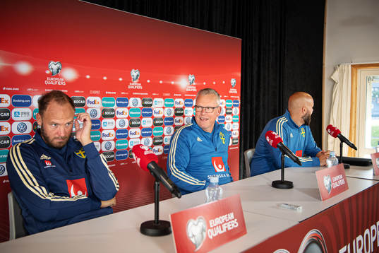 Andreas Granqvist and head coach Janne Andersson of the