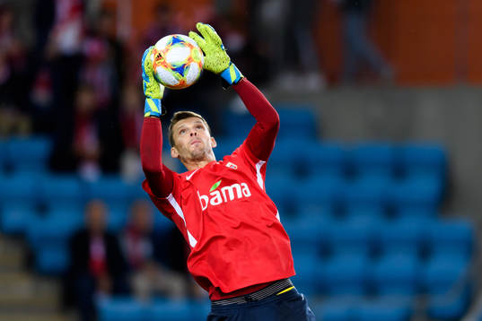 Goalkeeper Rune Almenning Jarstein of Norway
