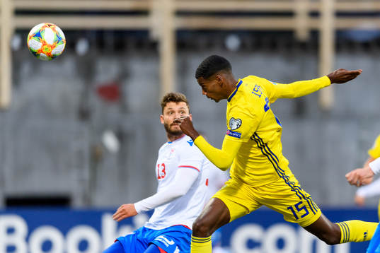 Alexander Isak of Sweden scores 0-1