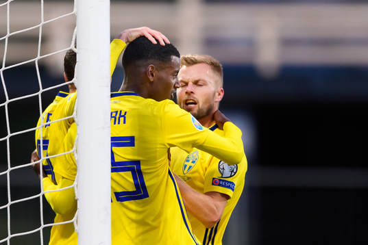 Marcus Berg, Alexander Isak and Sebastian Larsson of Sweden