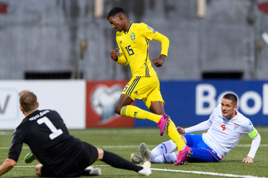Alexander Isak of Sweden celebrates
