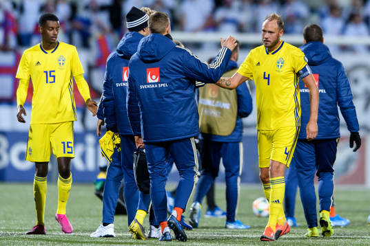 Alexander Isak and Andreas Granqvist of Sweden