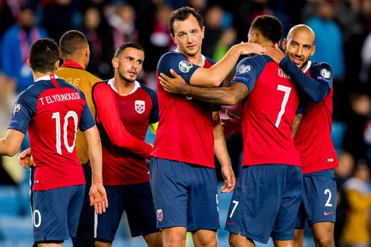 Even Hovland, Joshua King and Haitam Aleesami of Norway