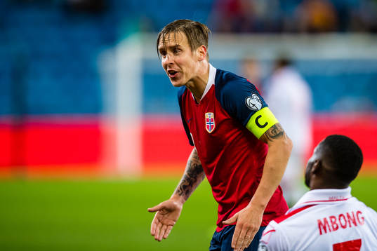 Stefan Johansen of Norway reacts