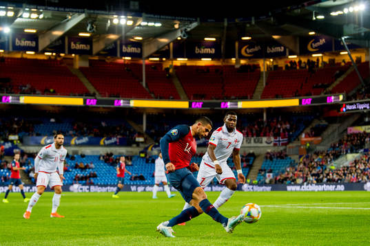 Omar Elabdellaoui of Norway and Joseph Mbong of Malta