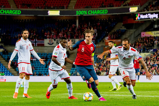 Rowen Muscat of Malta, Joseph Mbong of Malta, Stefan