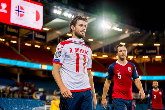 Håvard Nordtveit and Even Hovland of Norway