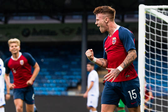 Tobias Heintz of Norway celebrates