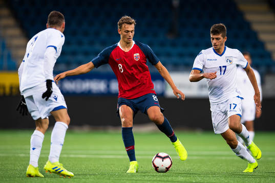 Emil Bohinen of Norway and Christos Hadjipaschalis of Cyprus