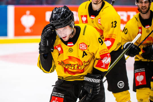 Taylor Vause of Vienna Capitals celebrates