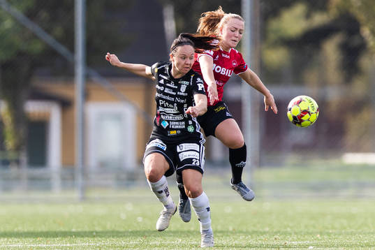 Piteås June Pedersen driver förbi Limhamn Bunkeflos