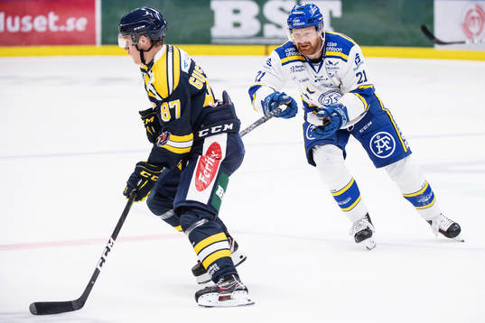Södertäljes Hugo Gustafsson och Leksands Mattias Ritola
