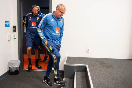 Andreas Granqvist and head coach Janne Andersson of the