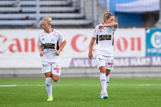 Göteborgs Rebecka Blomqvist och Elin Rubensson deppar