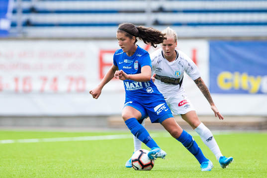 Eskilstunas Loreta Kullashi och Göteborgs Irmeli Jonsson
