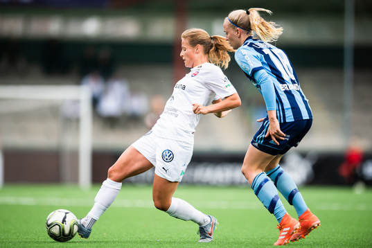 Rosengårds Anna Anvegård och Djurgårdens Alexandra