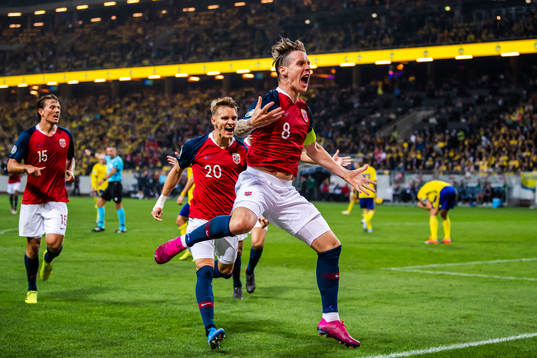 Stefan Johansen of Norway celebrates