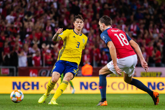 Victor Nilsson Lindelöf of Sweden and Ole Kristian Selnæs