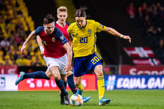 Kristoffer Olsson of Sweden against Martin Ødegaard and