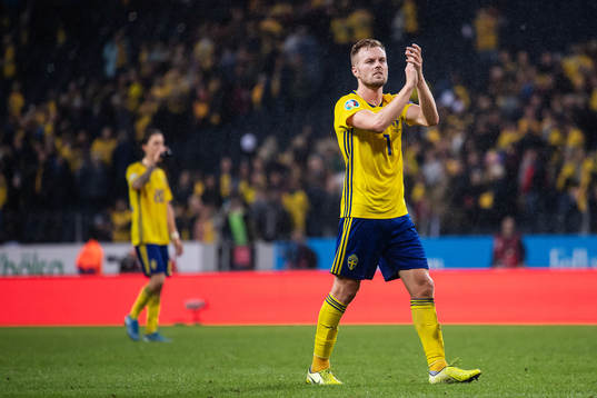 Sebastian Larsson of Sweden