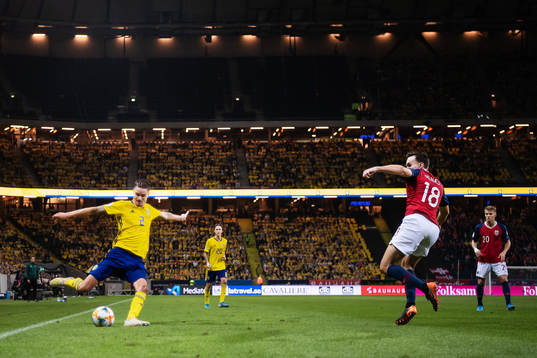 Mikael Lustig of Sweden