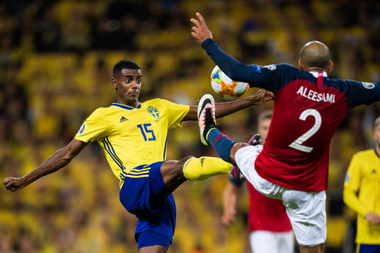 Alexander Isak of Sweden and Haitam Aleesami of Norway