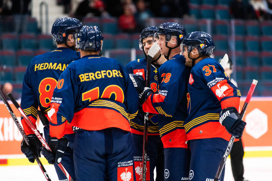 Olle Alsing (second from the right) of Djurgården