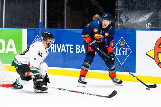 of GKS Tychy Peter Novajovsky and Marcus Högström of