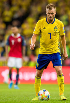 Sebastian Larsson of Sweden