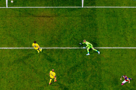 Stefan Johansen of Norway scores 0-1 behind Albin Ekdal,