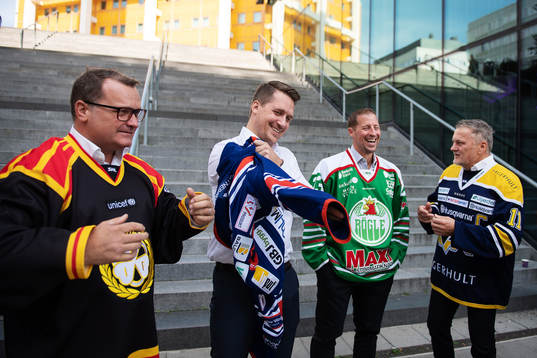 Magnus Sundqvist, Brynäs, Sam Hallam, Växjö, Cam Abbott,