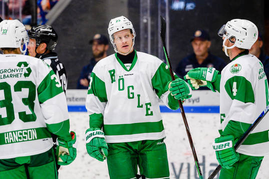 Rögles Anton Bengtsson jublar