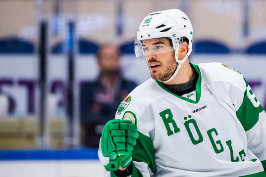 Rögles Eric Gelinas jublar