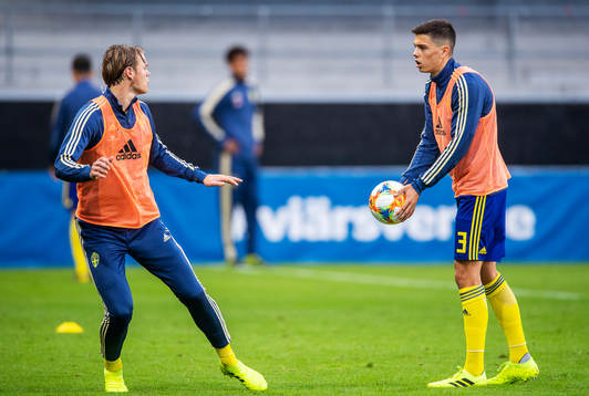 Hugo Andersson and Dennis Hadzikadunic of Sweden