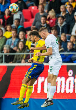 Daleho Irandust of Sweden and Dara O´Shea of Ireland