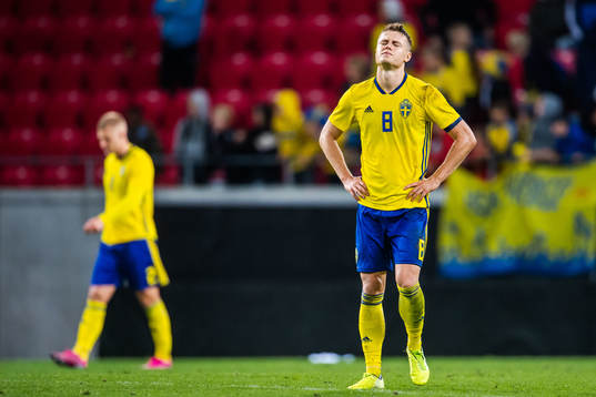 Mattias Svanberg of Sweden looks dejected