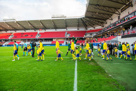 Players marches in